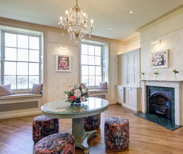 Rose Room Small Matt Chung